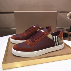 Burberry Low Shoes